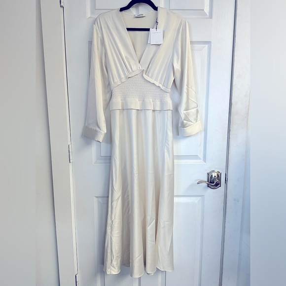 Mahaut Smocked Waist Dress - Picture 4 of 6